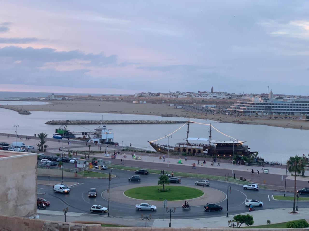 Riad Kamal Rabat Luaran gambar